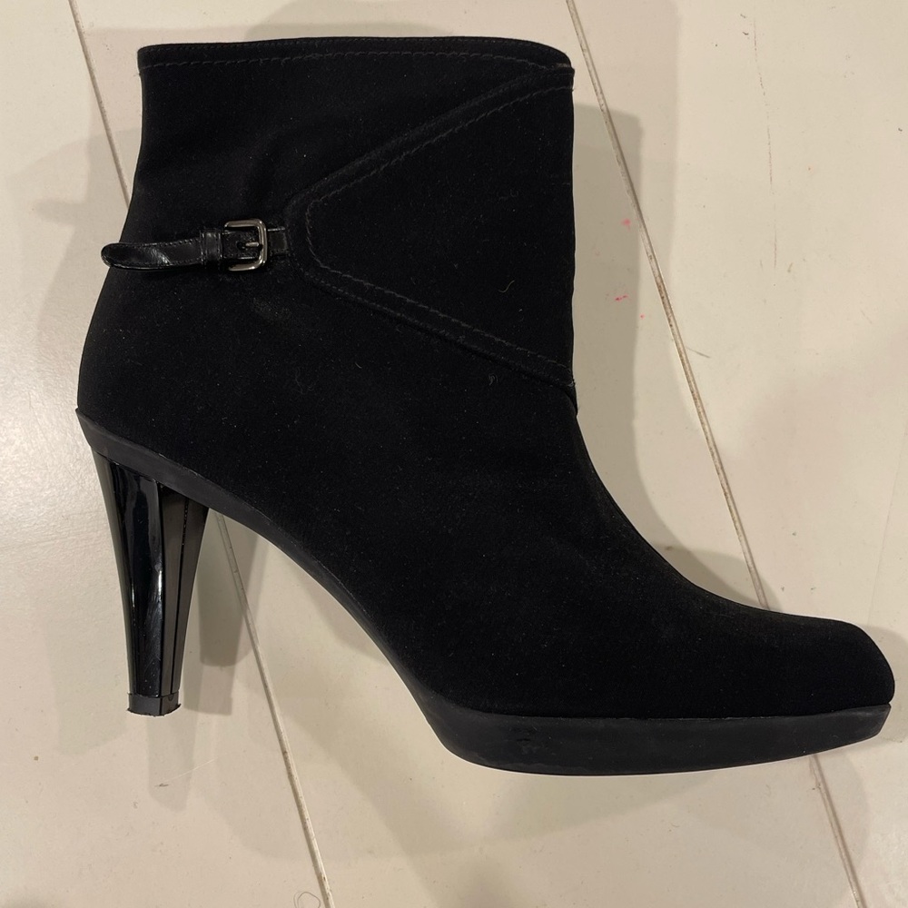 Stuart Weitzman High Heeled Waterproof Bootie